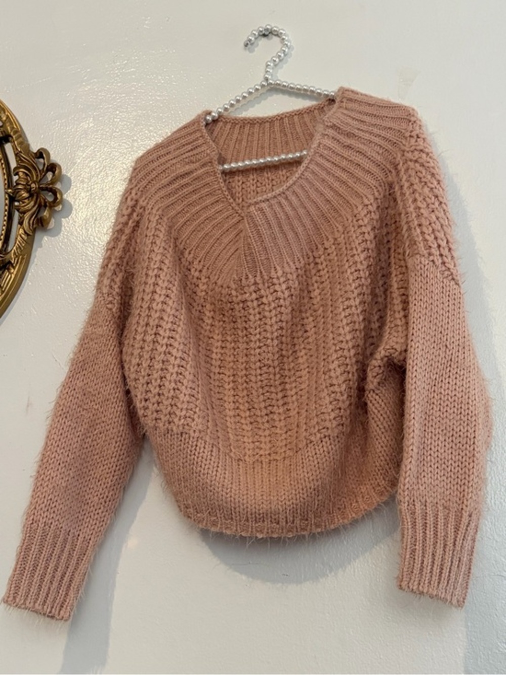 Cozy Women's Chunky Knit Sweater in Dusty Rose